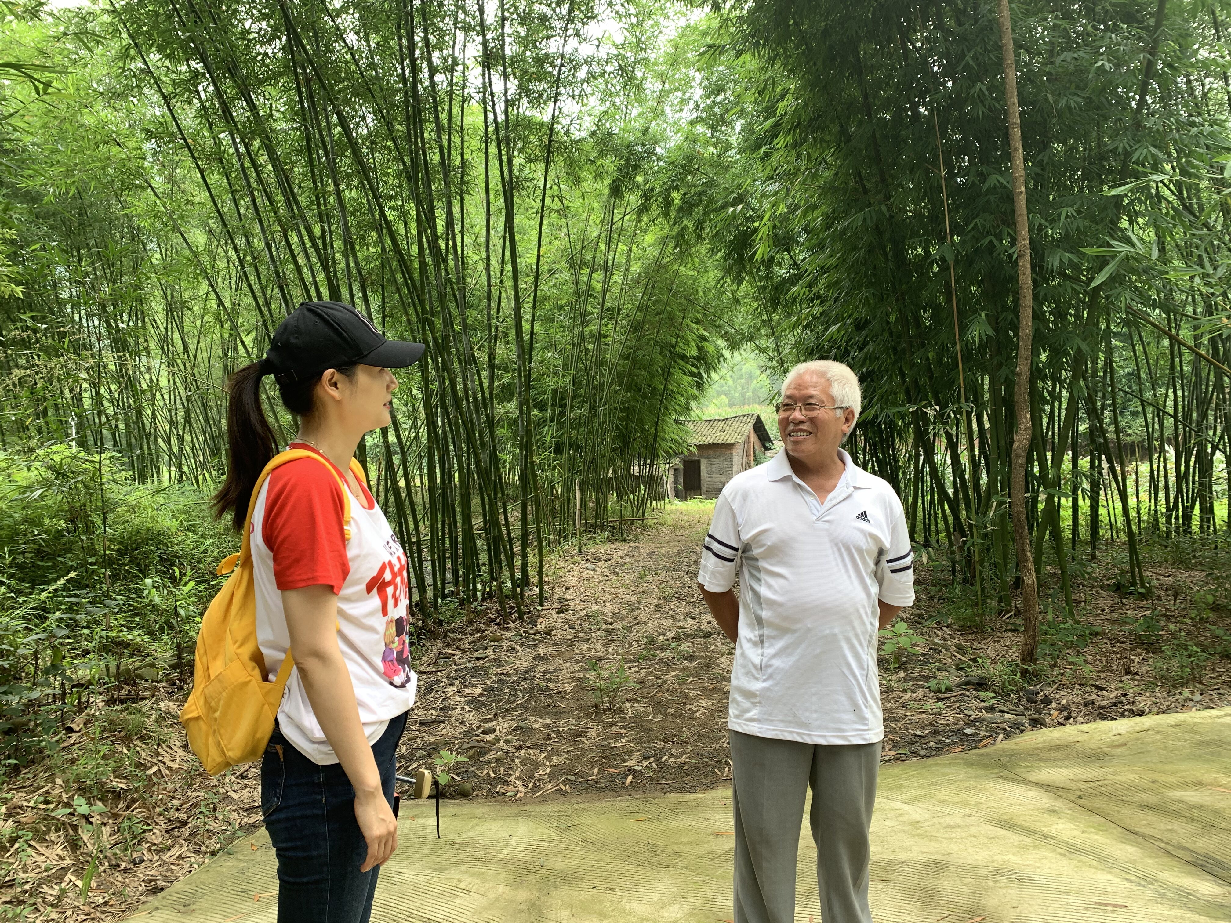 草莓视频
旅游系学子积极助力乡村振兴2.jpg